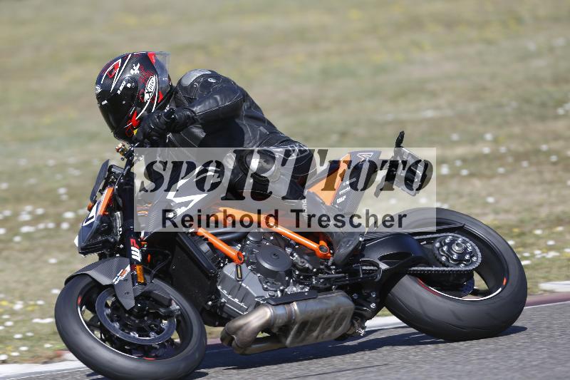 /35 07.08.2026  Discover the Bike ADR/Race 3 rot/72